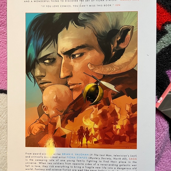 GRAPHIC NOVEL LOT- SAGA VOLUME 1-5 - Picture 2 of 6